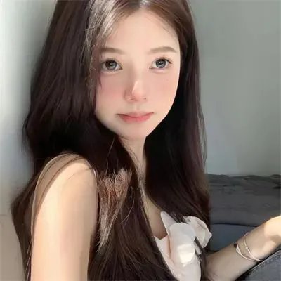 洞里的月亮
